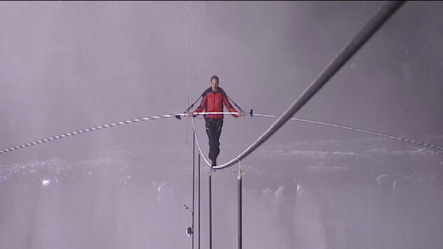abc_gma_nik_wallenda_5_jt_120616_wmain