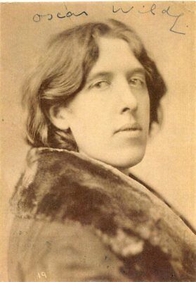 z OSCAR-WILDE-Signed-Photograph-Writer-Author