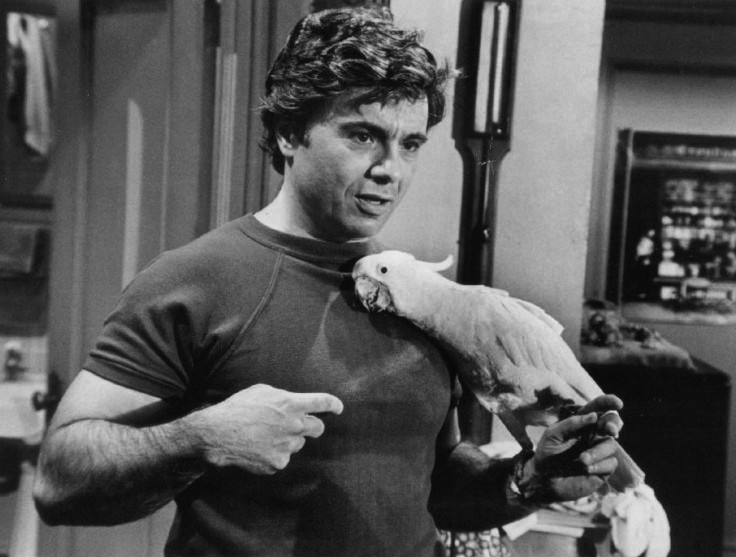 z Robert_Blake_Baretta_and_Fred_1976