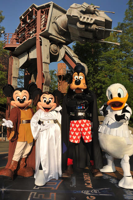 z star_wars_weekend