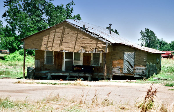 z Robert-Johnson-Death-shack