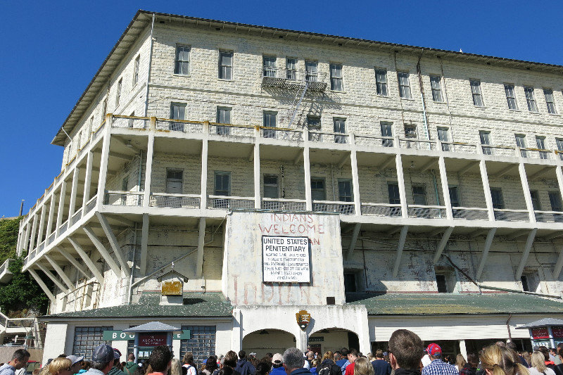 7z 583471-Building-64-at-Alcatraz-0